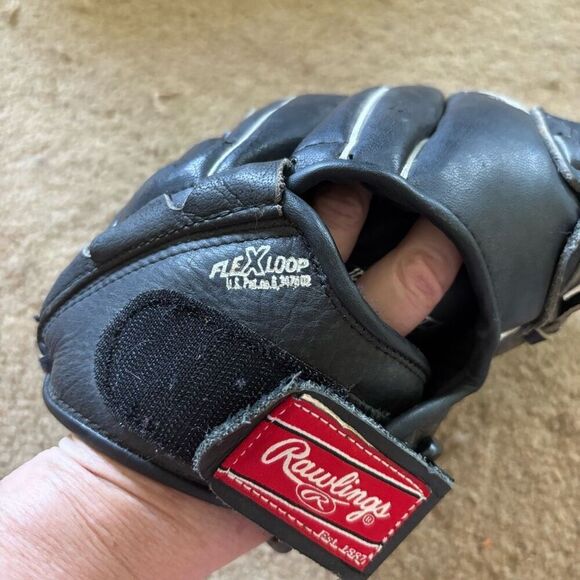 Rawlings FP1258 Fast Pitch 12 1/2” RHT Black Softball Glove - Picture 2 of 11